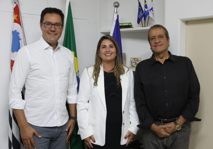 Bolsonaro visita região para declarar apoio a pré-candidatura de Vanessa Botam em Rio das Pedras01