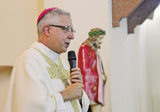 Missa solene do Senhor Bom Jesus é presidida pelo Bispo Dom Devari01