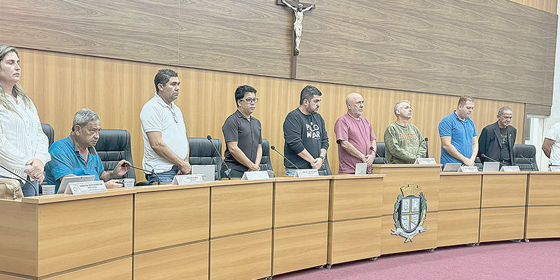 Vereadores prestam homenagem à Missionária Valdelice0